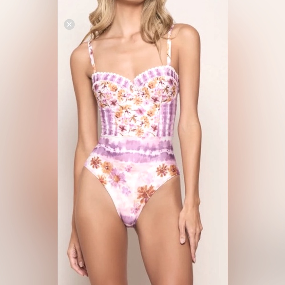 Gorgeous !!! Cup size is b-c and sadly too big for me